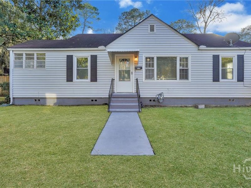 2205 Texas Avenue · Avondale · Savannah