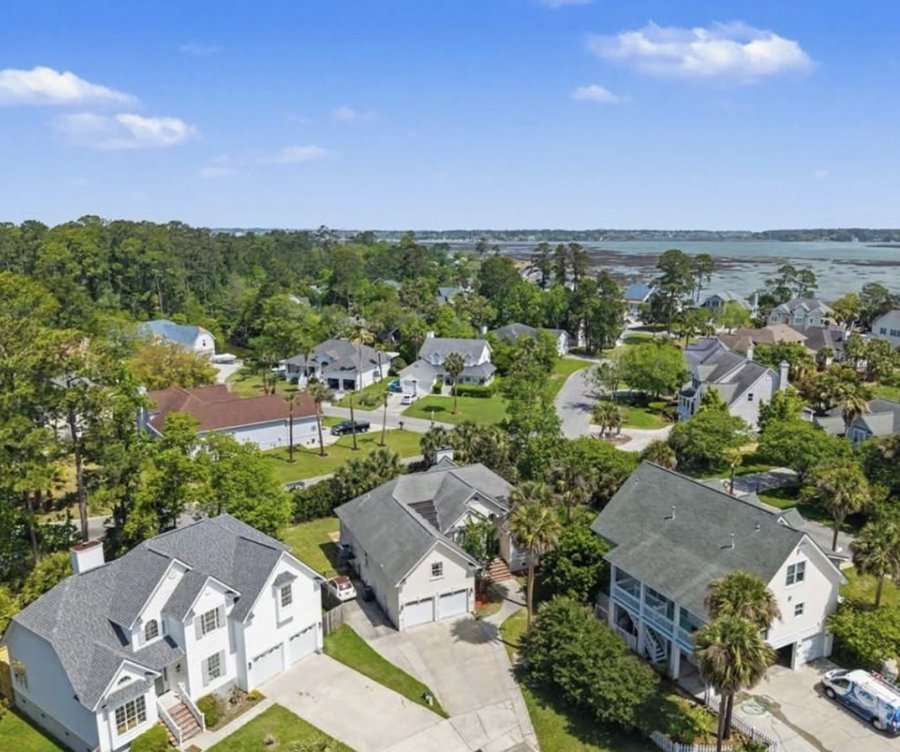 3 Settlers Point · Dutch Island